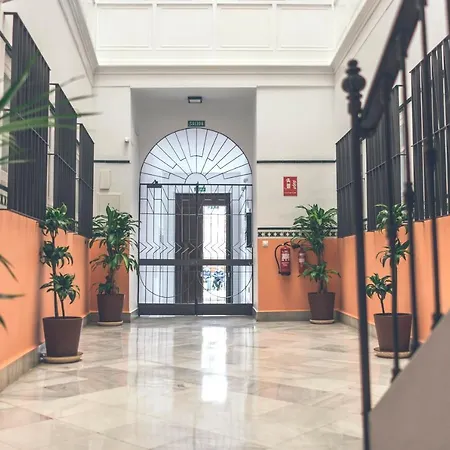 Puerta Sevilla * جيريز